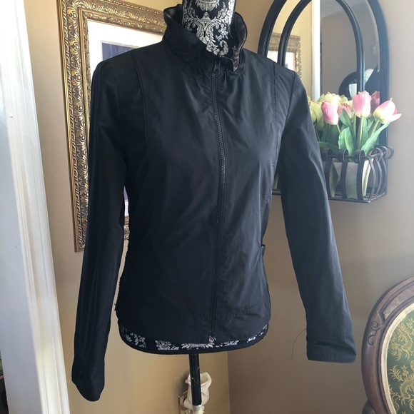 Windbreaker | S - Picture 6 of 8